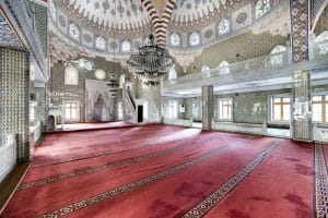 Van genelinde cami halılarına özel derinlemesine temizlik ve yıkama hizmeti